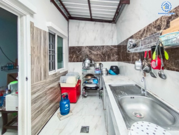 *****ทาวน์เฮ้าส์มือสองนนทบุรี ม.ไลโอ บลิสซ์ กาญจนาภิเษก-ชัยพฤกษ์ เนื้อที่ 17.6 ตร.ว. ฟังก์ชัน 3 ห้องนอน 2 ห้องน้ำ 1 ที่จอดรถ ทำเลดีเดินทางสะดวก เชื่อมต่อ ถ.กาญจนาภิเษก, ถ.รัตนาธิเบศร์ ใกล้รถไฟฟ้าสายสีม่วง "สถานีคลองบางไผ่"